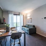 Park Towers 15 - Design - Large Terrace - Ac * Milán