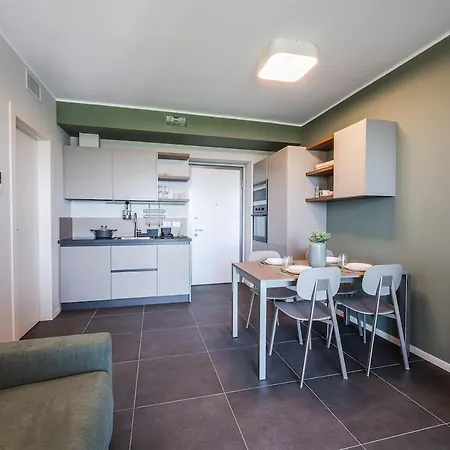 Park Towers 15 - Design - Large Terrace - Ac Apartmán Milán